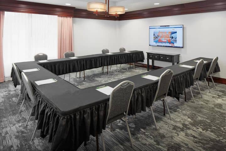 Meeting facility
