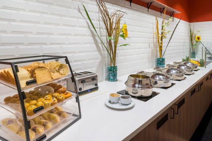 Breakfast/Coffee Service 52 of 67