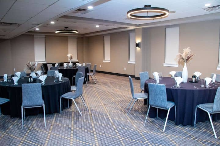 Ballroom/Hall 60 of 93
