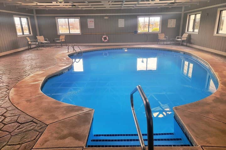 Pool 13 of 56