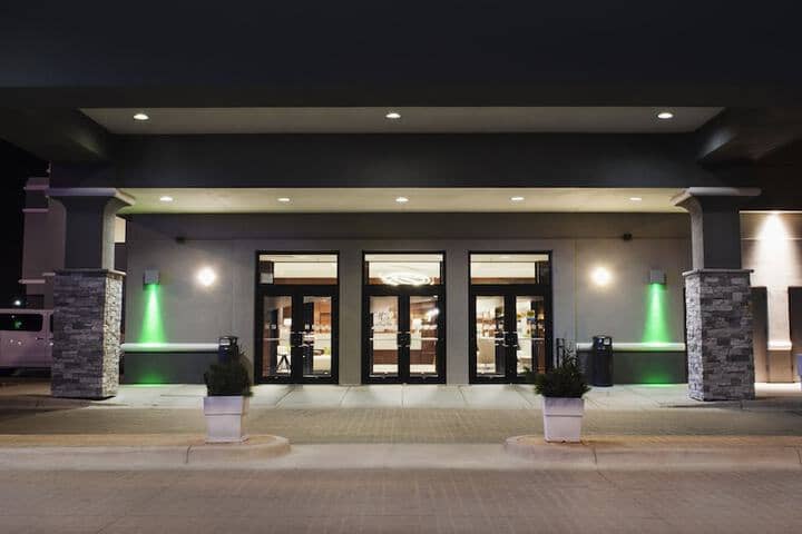 Hotel 85 of 89