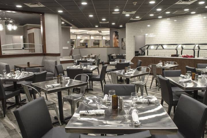 Dining 62 of 89