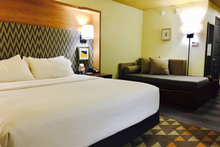 Room 15 of 67