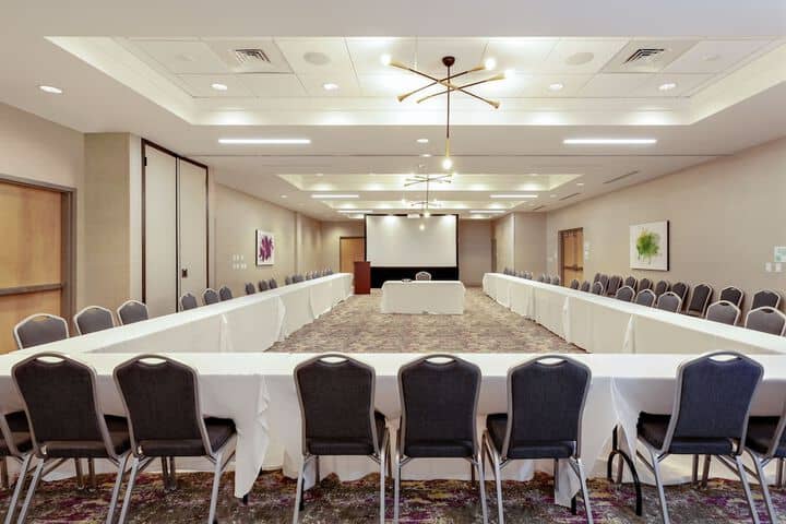 Meeting facility