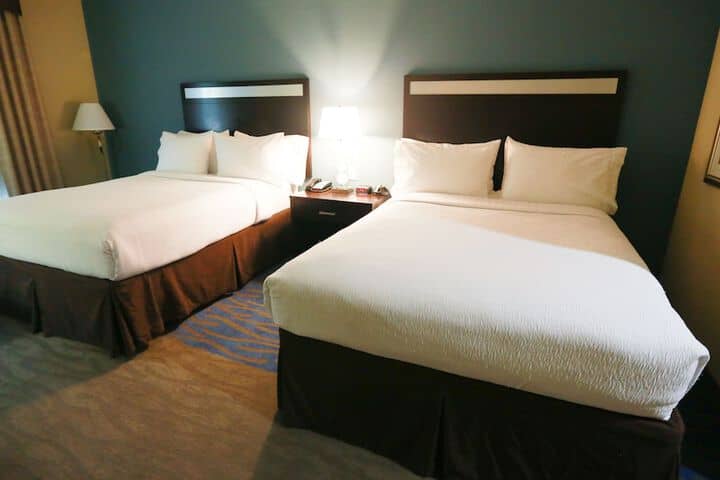 Room 12 of 60