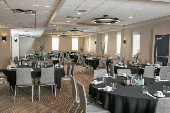 Ballroom/Hall 63 of 93