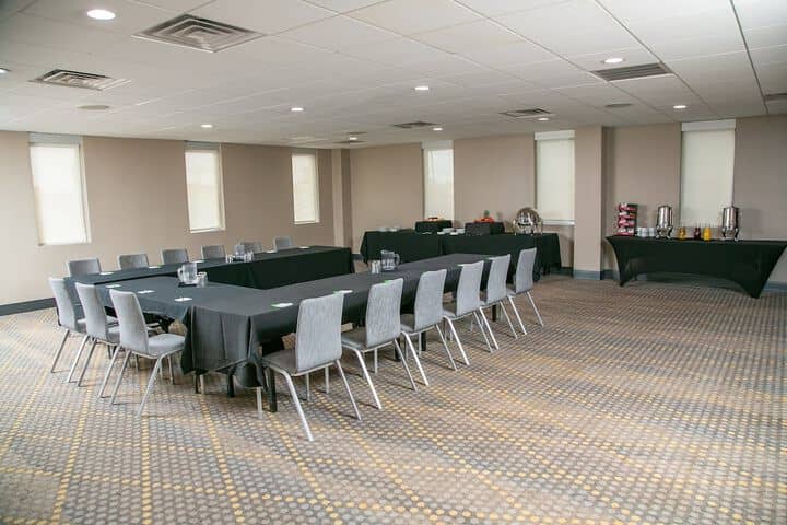 Ballroom/Hall 62 of 93
