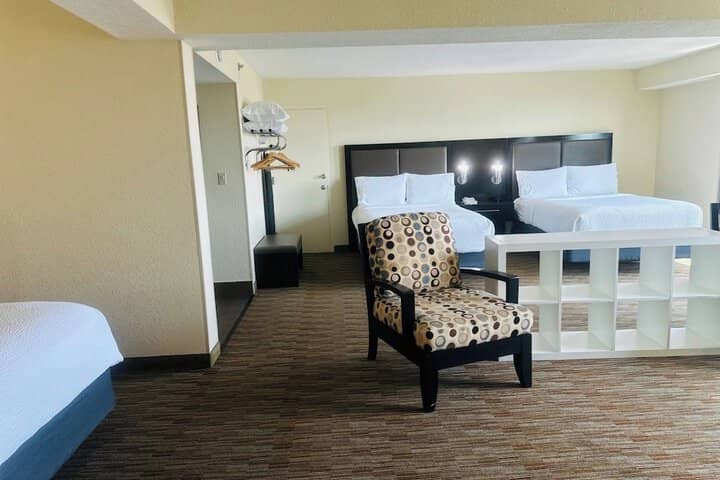 Room 19 of 45