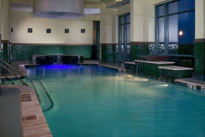 Pool 21 of 60