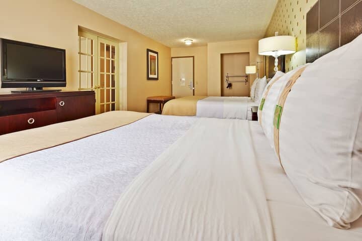 Room 3 of 30