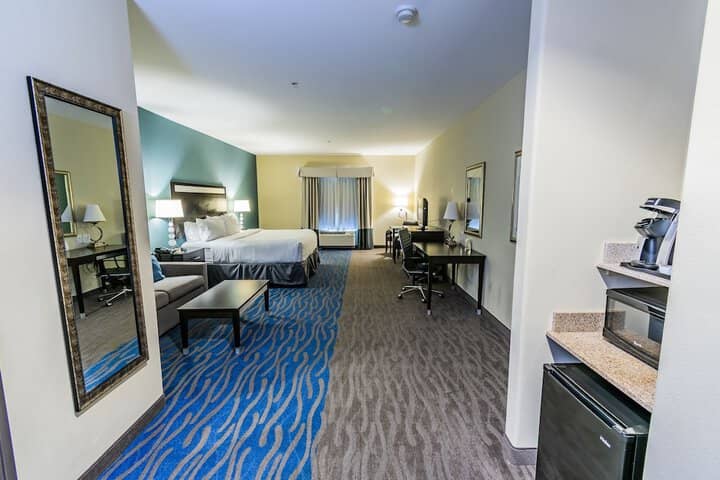 Room 21 of 60